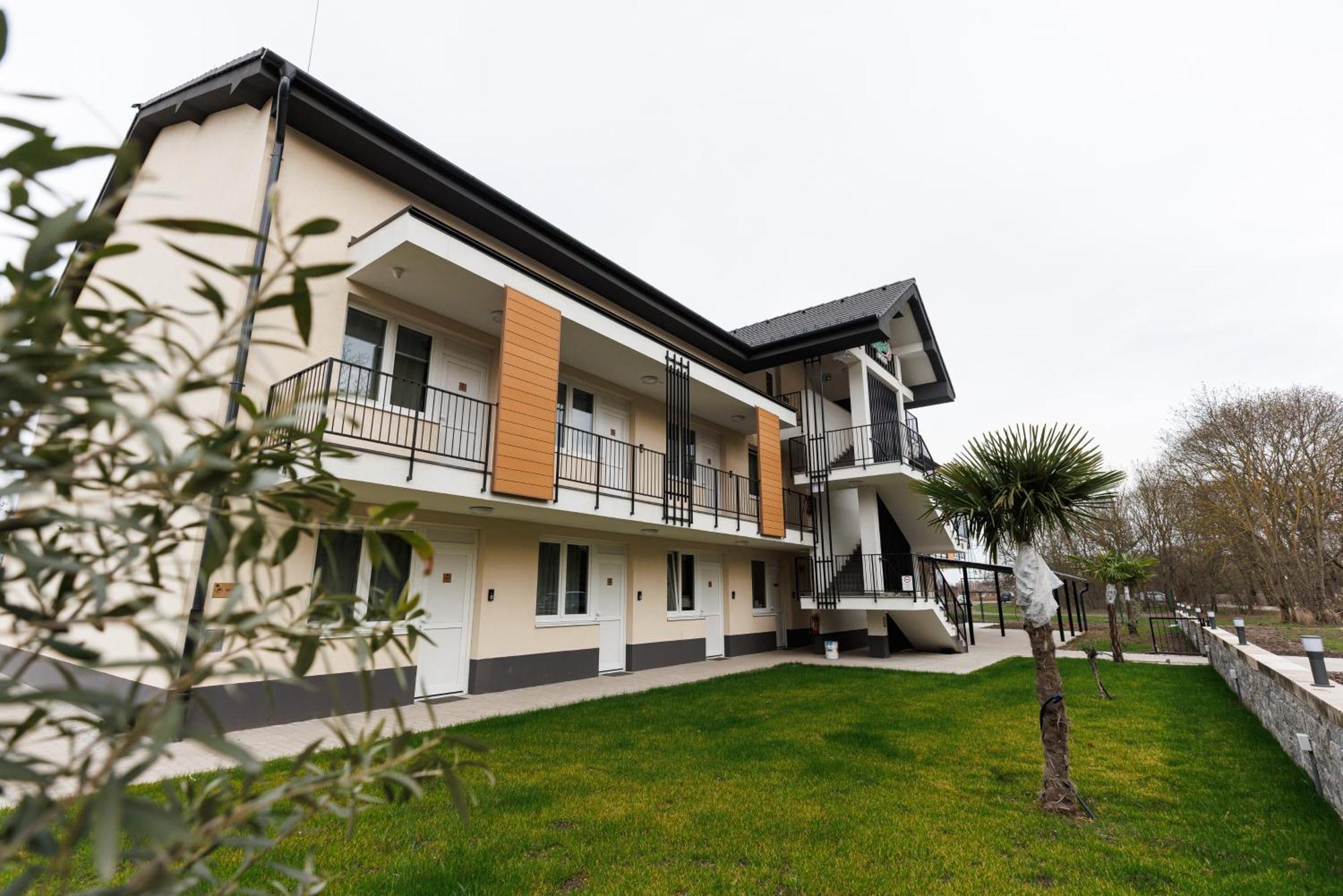 Safari Hotel Szeged Exteriör bild